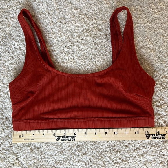 Women’s Medium Old Navy Bathing Suit Top GUC - Picture 7 of 7
